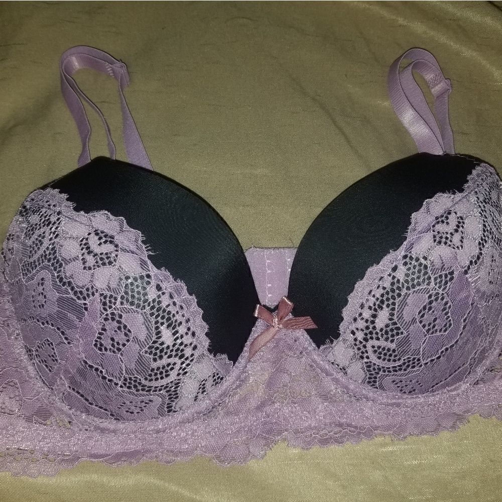 Random Bra bundle of 2 - Picture 5 of 16